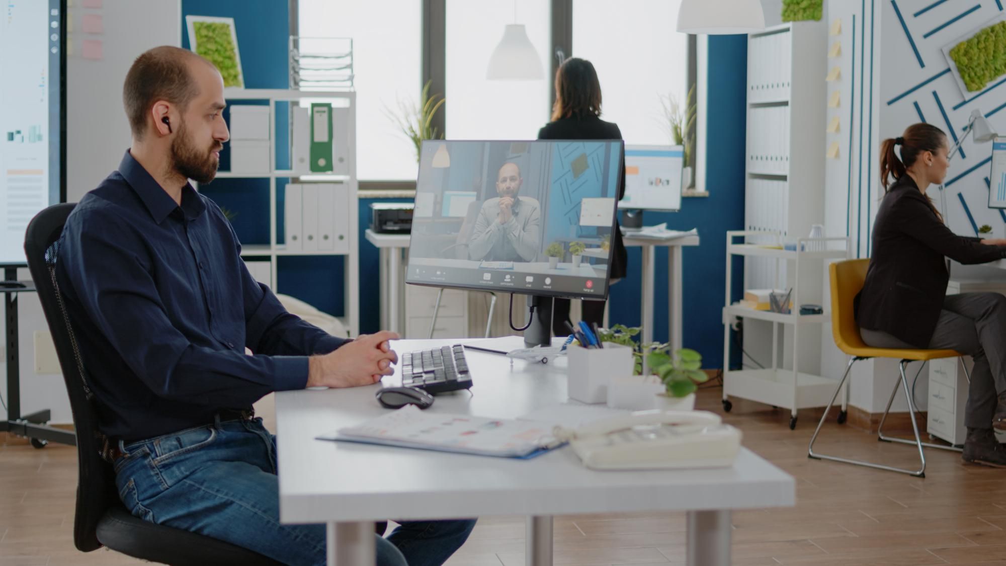 A Complete Guide to Remote Team Management Tools and Platforms
