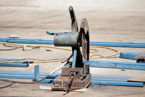 Understanding Hydraulic Roof Bolting Machines in Underground Mining Operations